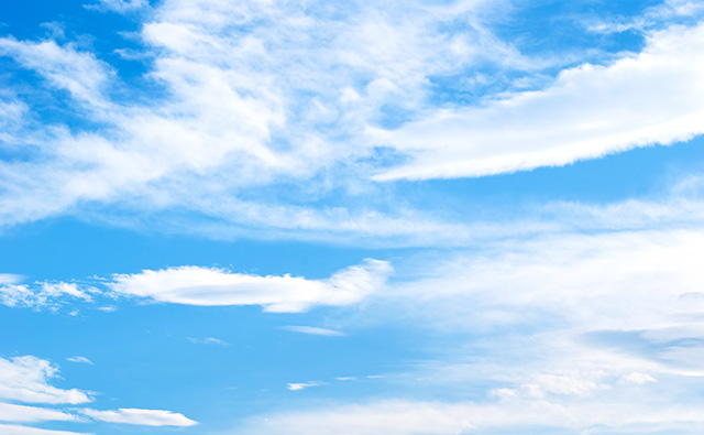 夏の青空