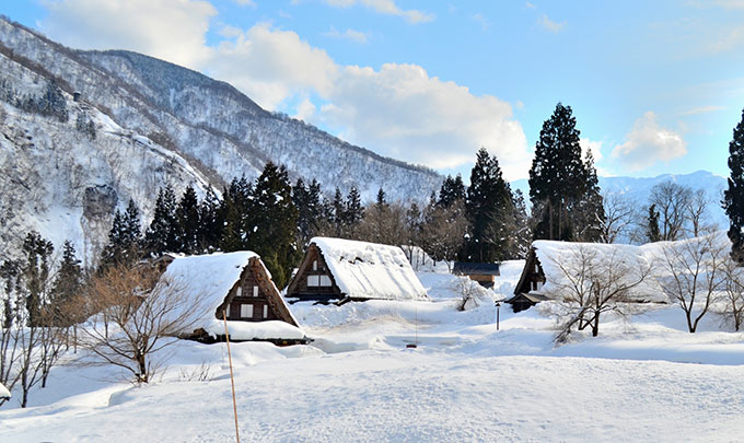 日本の雪景色（冬の白川郷）