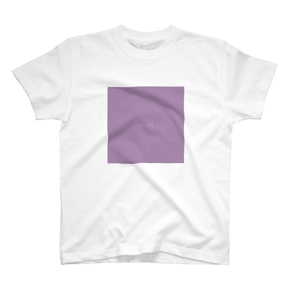 10月24日の誕生色「リーガル・オーキッド」のTシャツ