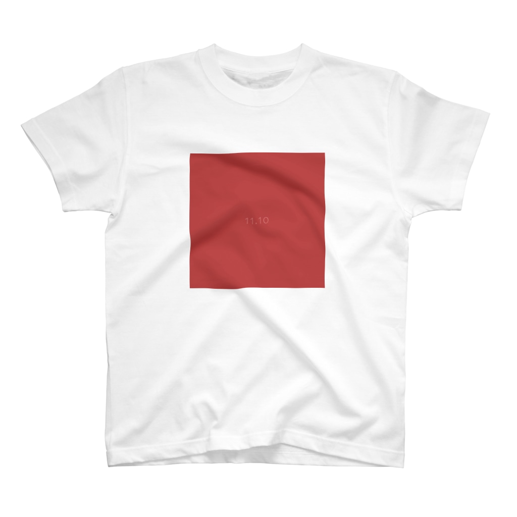 11月10日の誕生色「オーロラ・レッド」のTシャツ
