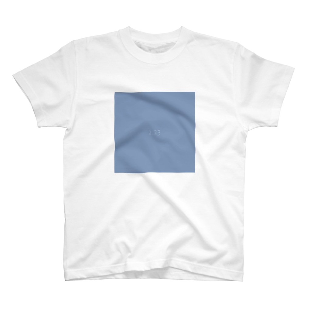 2月23日の誕生色「フォーエバー・ブルー」のTシャツ