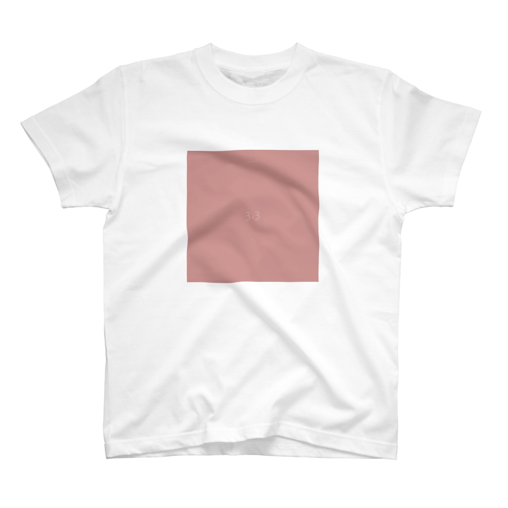 3月3日の誕生色「ローズ・タン」のTシャツ