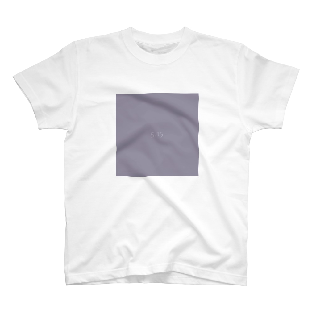 5月15日の誕生色「ラベンダー・グレー」のTシャツ
