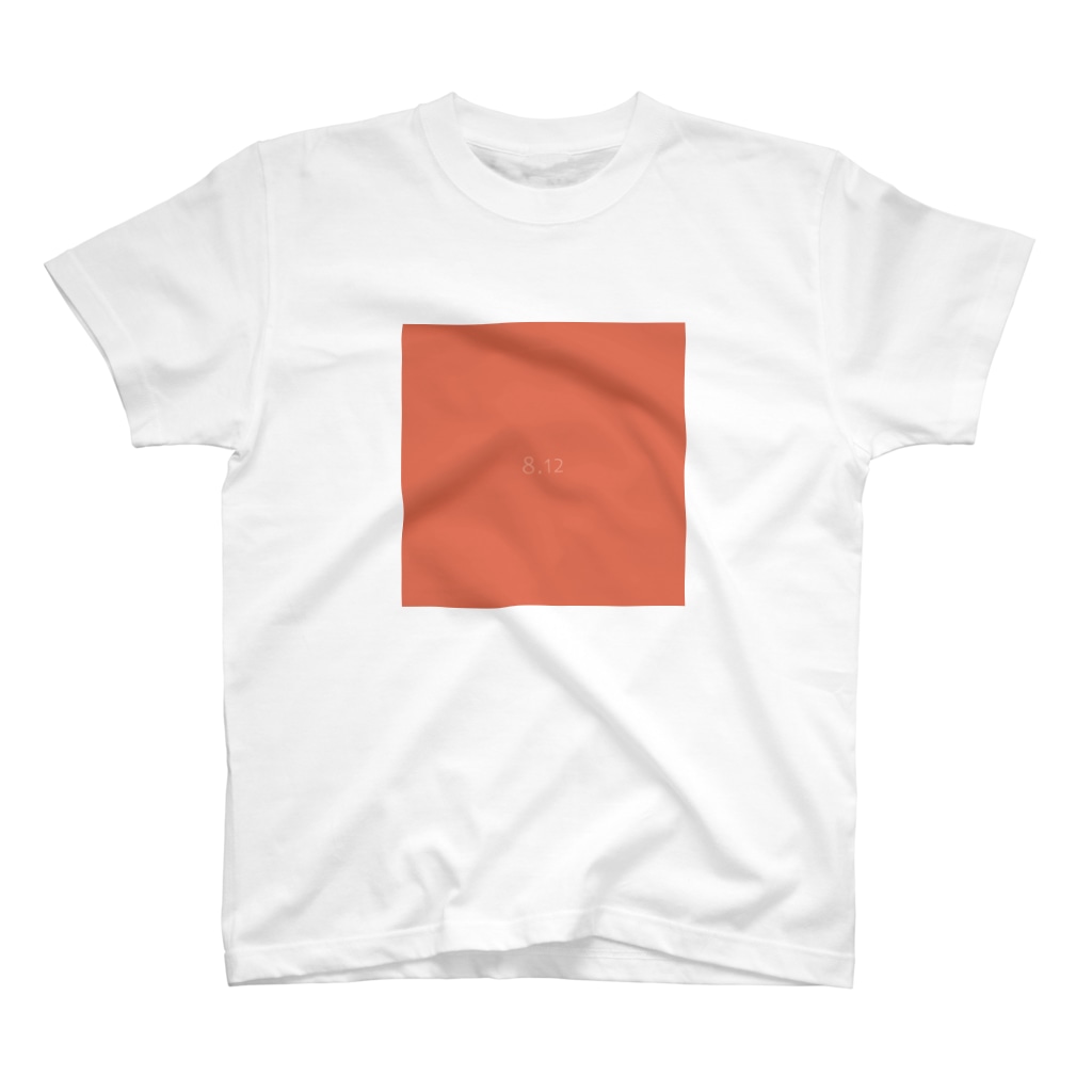 8月12日の誕生色「フラミンゴ」のTシャツ