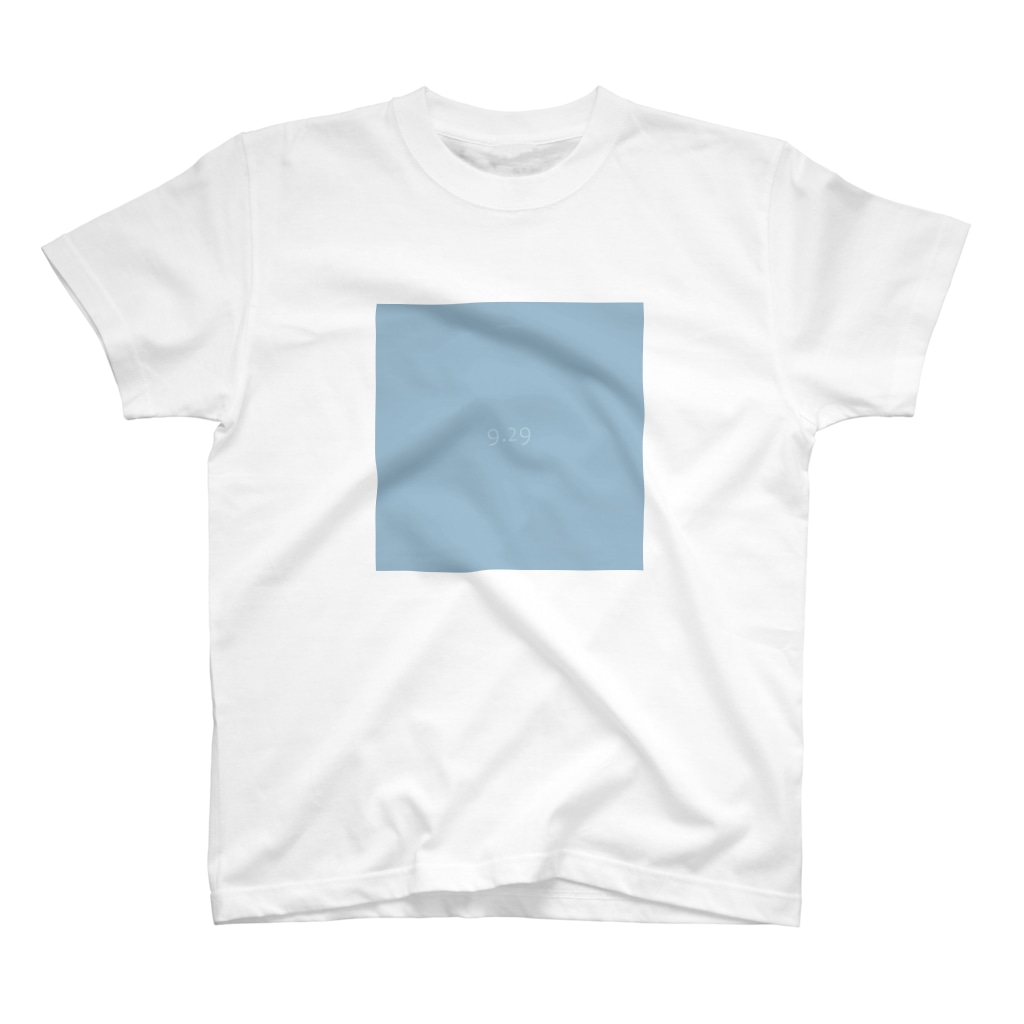 9月29日の誕生色「ドリーム・ブルー」のTシャツ